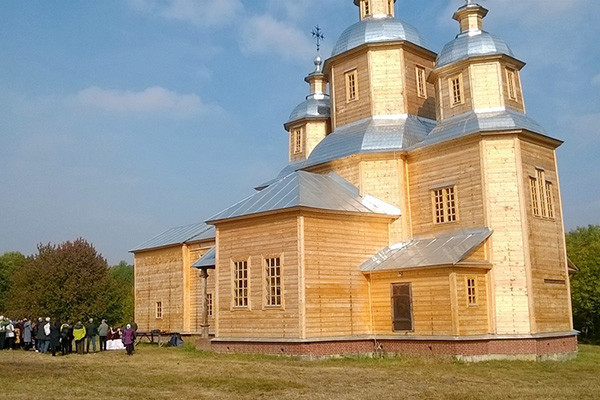 UA: ХАРКІВ покаже освячення Свято-Миколаївського храму в Пирогові