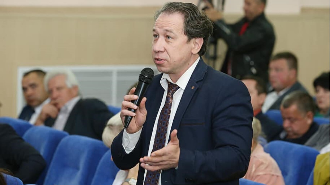 Секретар Лозівської міськради Сергій Коба знімається з виборів