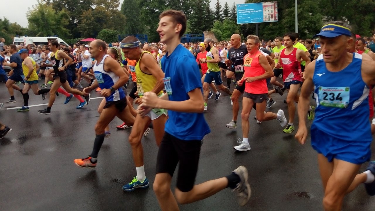 Понад 3 тисячі учасників пробігли на марафоні «Визволення»