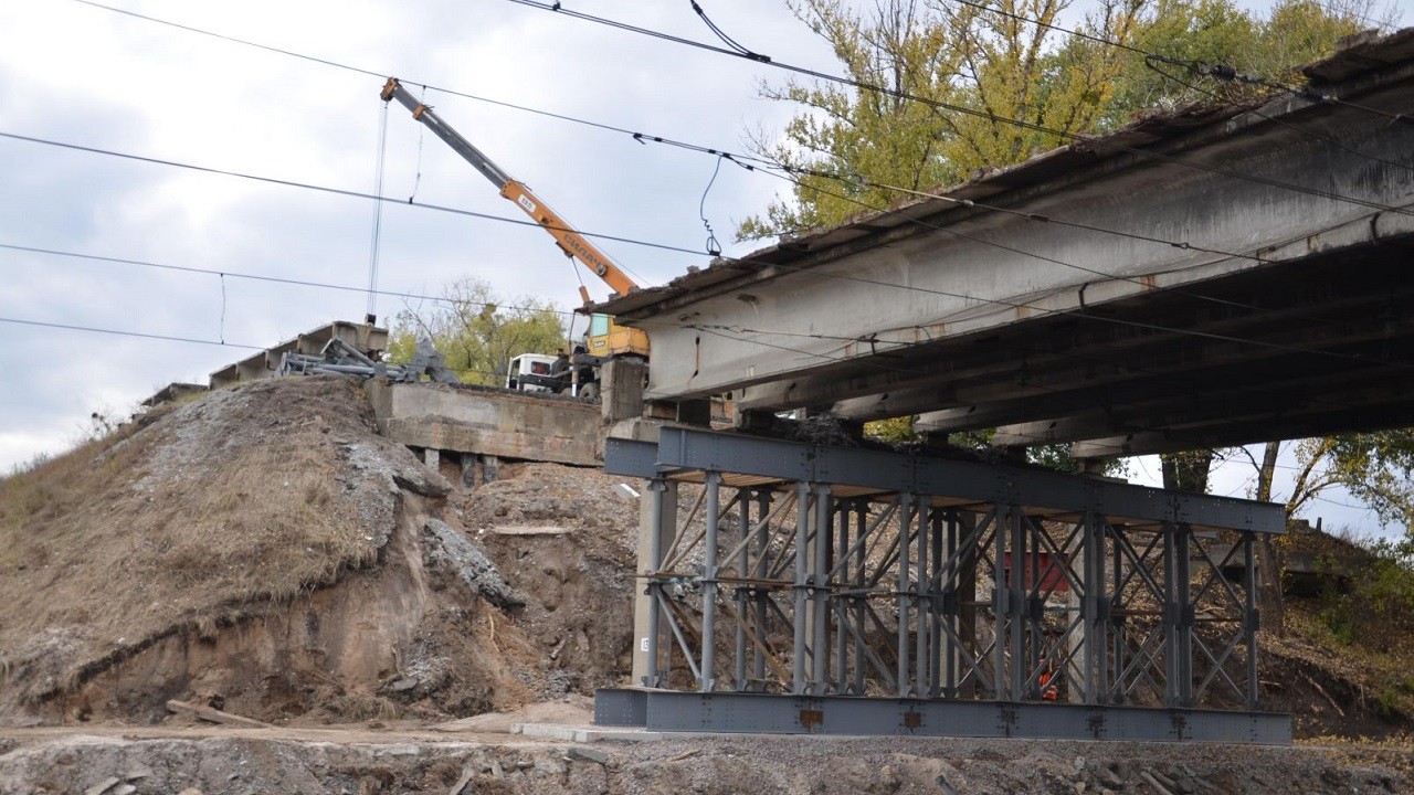 Ремонт мосту поблизу Пісочина: що зроблено і коли завершать ремонт 